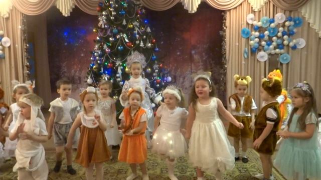 Зимушка вернулась к нам / автор Л. Некрасова смотреть онлайн