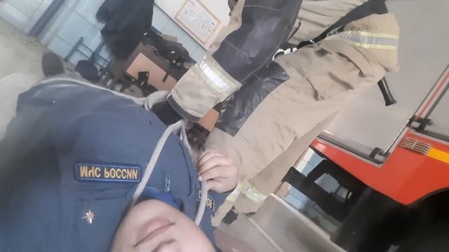 обучение вязка двойной спасательной петли 😁😁😁 смотреть онлайн