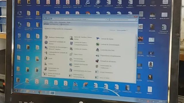 Personal Computer Instalando a placa de rede смотреть онлайн