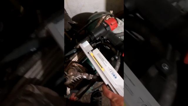 сборка рамок пневмостеплером