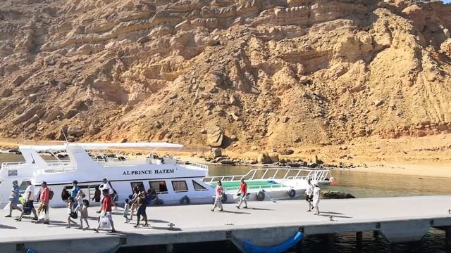 Шарм-эль-Шейх. Октябрь. Морская прогулка на яхте смотреть онлайн