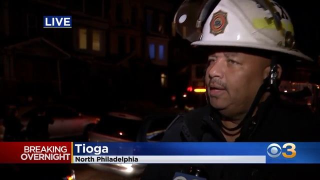 Row Home Fire Kills 1, Forces Residents To Jump From Windows смотреть онлайн