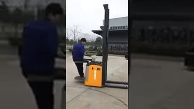 DB15 1.5ton electric stacker with 2 stage 3.5meter mast from Vicky смотреть онлайн