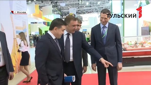 Дмитрий Медведев встретился с Алексеем Дюминым на «Золотой осени» смотреть онлайн