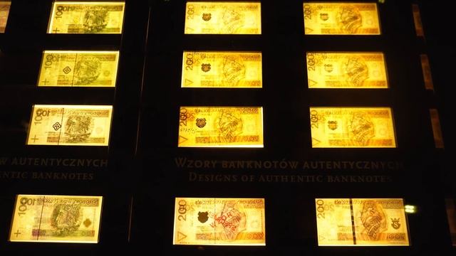 Centrum Pieniądza NBP Warszawa | Muzeum Świat Iluzji смотреть онлайн