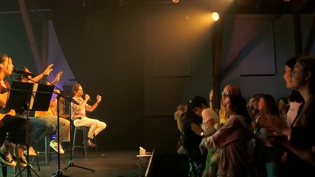 World Outside Your Window - Live at Amplify 2021 смотреть онлайн