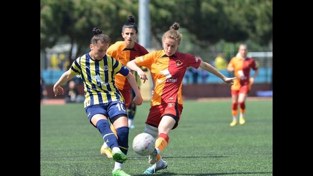 Turkcell Kadın Futbol Süper Ligi yarı final 1. maç sonuçları Fenerbahçe 2-0 Galatasaray смотреть онлайн