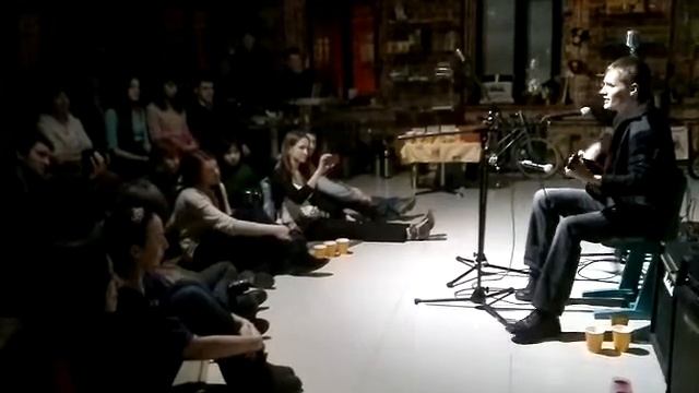 Никита Шнерсон - Апрель. Квартирник в музее соцбыта смотреть онлайн