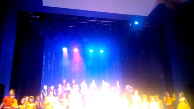 Я в театре смотреть онлайн