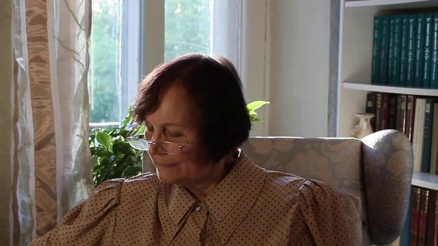 Орден. Рассказ А. П. Чехова читает Галина Попова смотреть онлайн