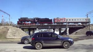 Паровоз Л-2331, 17.04.16, стоянка на путепроводе у ст "Монино" в сторону Фрязево.