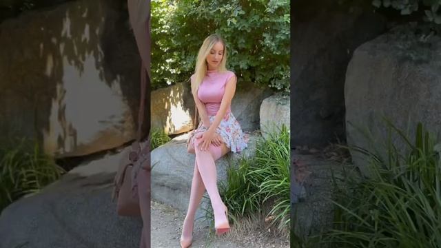 All pink outfit #hosiery #blonde #nylon #stockings #barbievibes #pinkoutfit смотреть онлайн