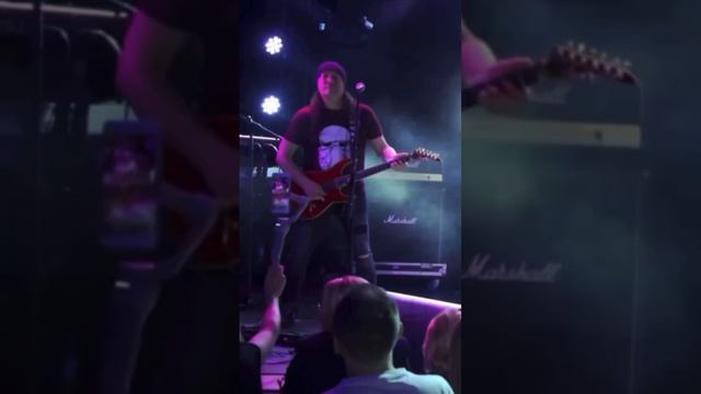“I need to understand” #music #rock #guitarist смотреть онлайн