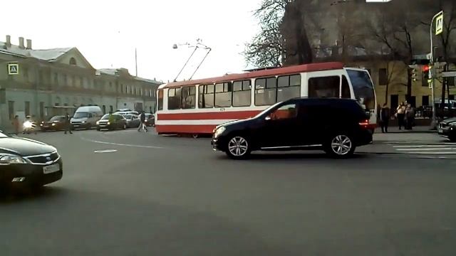 Трамвай ЛМ99АВН-1371, СПб / Tram LM99AVN-1371, SPb