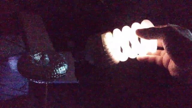 ПЕРВАЯ ИСКРОВАЯ КАТУШКА