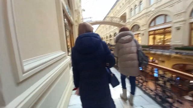 КРАСНАЯ ПЛОЩАДЬ | ГУМ (Прогулка по центру) смотреть онлайн