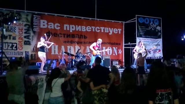 Zелёный Gорошек - Артём Мопедист Live at The Hard Action 2017