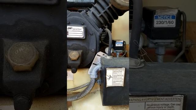 GovDeals: Ingersol Rand Air Compressor 7.5HP 80GAL Tank смотреть онлайн