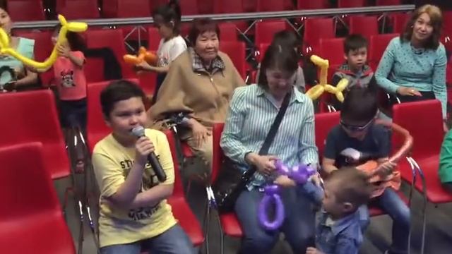 Отзыв о шоу Тимура Якубова от 22.04.2018 смотреть онлайн