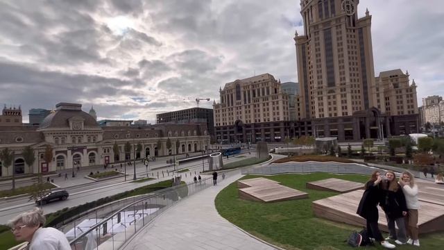 У Павелецкого вокзала в Москве смотреть онлайн