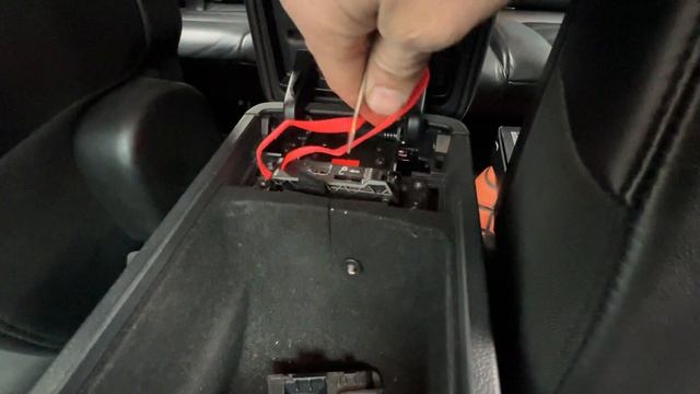 How to put a Dodge Durango into neutral смотреть онлайн