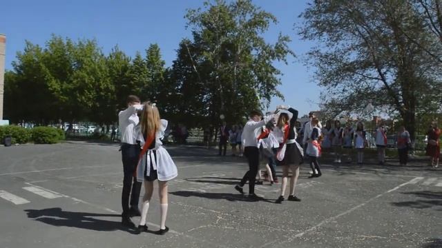 Последний звонок 22.05.2021 МБОУ СОШ №6, г.Гай