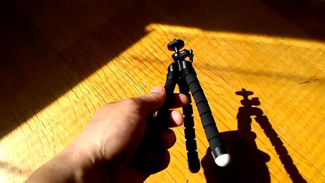 Китайский мини-штатив за 2 доллара для сотового и Go PRO. Обзор смотреть онлайн