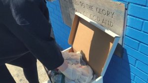 Какую еду дают американцам на карантине? Show Free food for Americans during coronavirus.