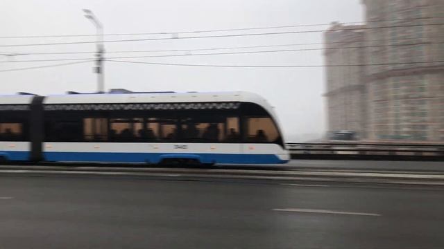 71-931М Витязь-М 31403 На Строгинском мосту смотреть онлайн