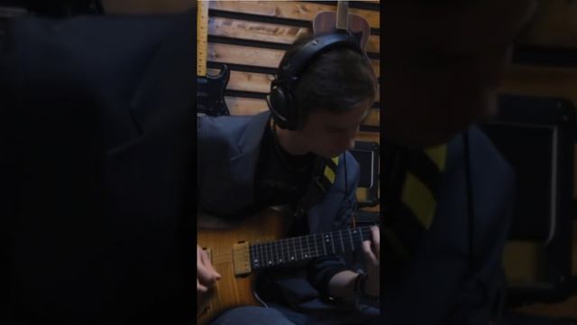#music #rock #guitarist #studio смотреть онлайн
