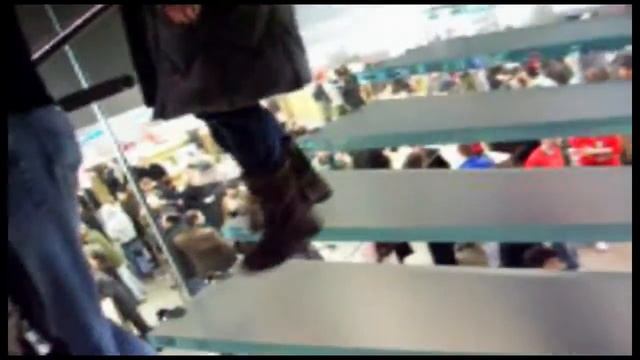 Apple Store 5th Avenue (Really Quick peek) смотреть онлайн
