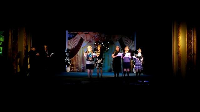 Первоуральский театр драмы "Вариант" отметил 35-летие многочасовым концертом. смотреть онлайн