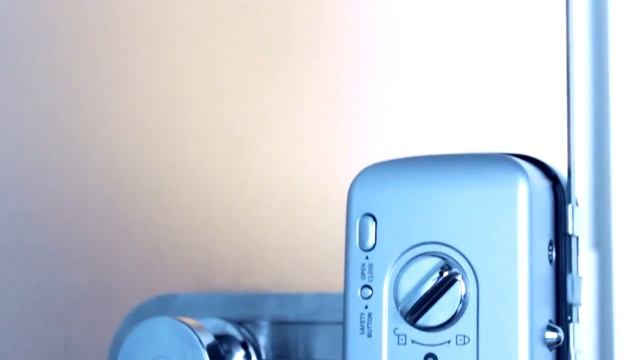 УМНЫЕ ЗАМКИ SAMSUNG смотреть онлайн