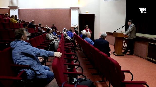 Глава города Андрей Ильин провел очередную встречу с жителями Краснознаменска смотреть онлайн