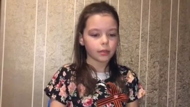 Вера Зотова. Прогулка по экспозиции "Ради жизни на Земле". смотреть онлайн