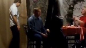 Трезвый новый год(из Уральских пельменей)