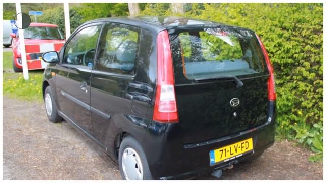 Daihatsu Cuore 1.0-12V OSAKA смотреть онлайн