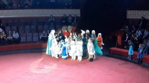 театр шоу на ходулях  Black Sea