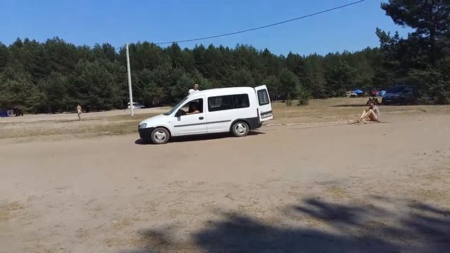Біле озеро. Місцеві розваги :)(2) смотреть онлайн