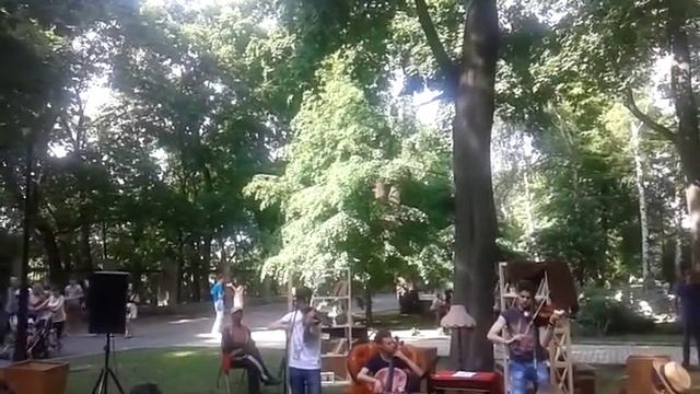 Риана в Мариинском парке смотреть онлайн