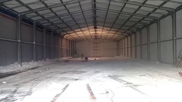 АНГАР За месяц. Такой ангар ещё свет не видел.