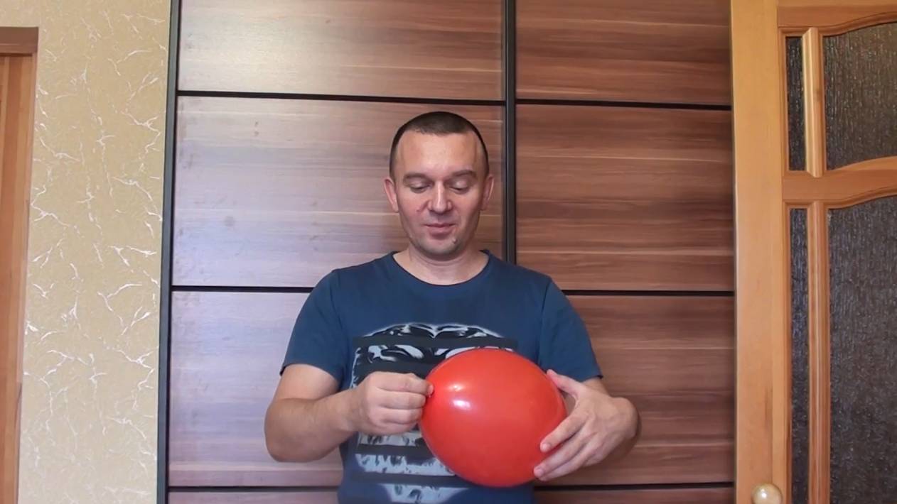 Как завязать шарик с помощью резинки от волос смотреть онлайн