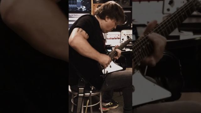 #music #rock #guitarist #guitarsolo смотреть онлайн