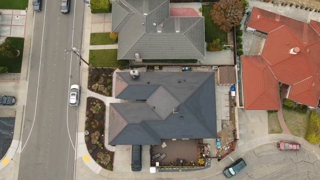 Tesla Solar Roof San Bruno, CA смотреть онлайн