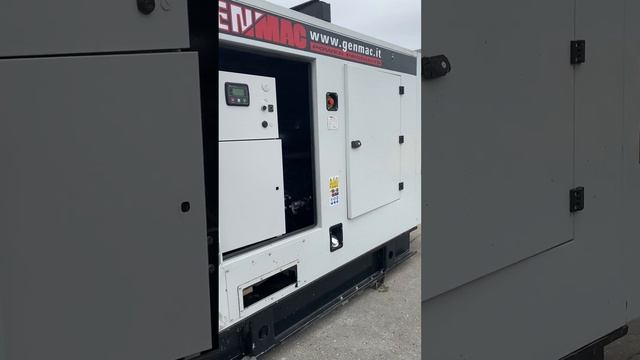 220KVA GENMAC G200IS ROYAL SILENT DIESEL GENERATOR WITH IVECO ENGINE YEAR:2016 смотреть онлайн