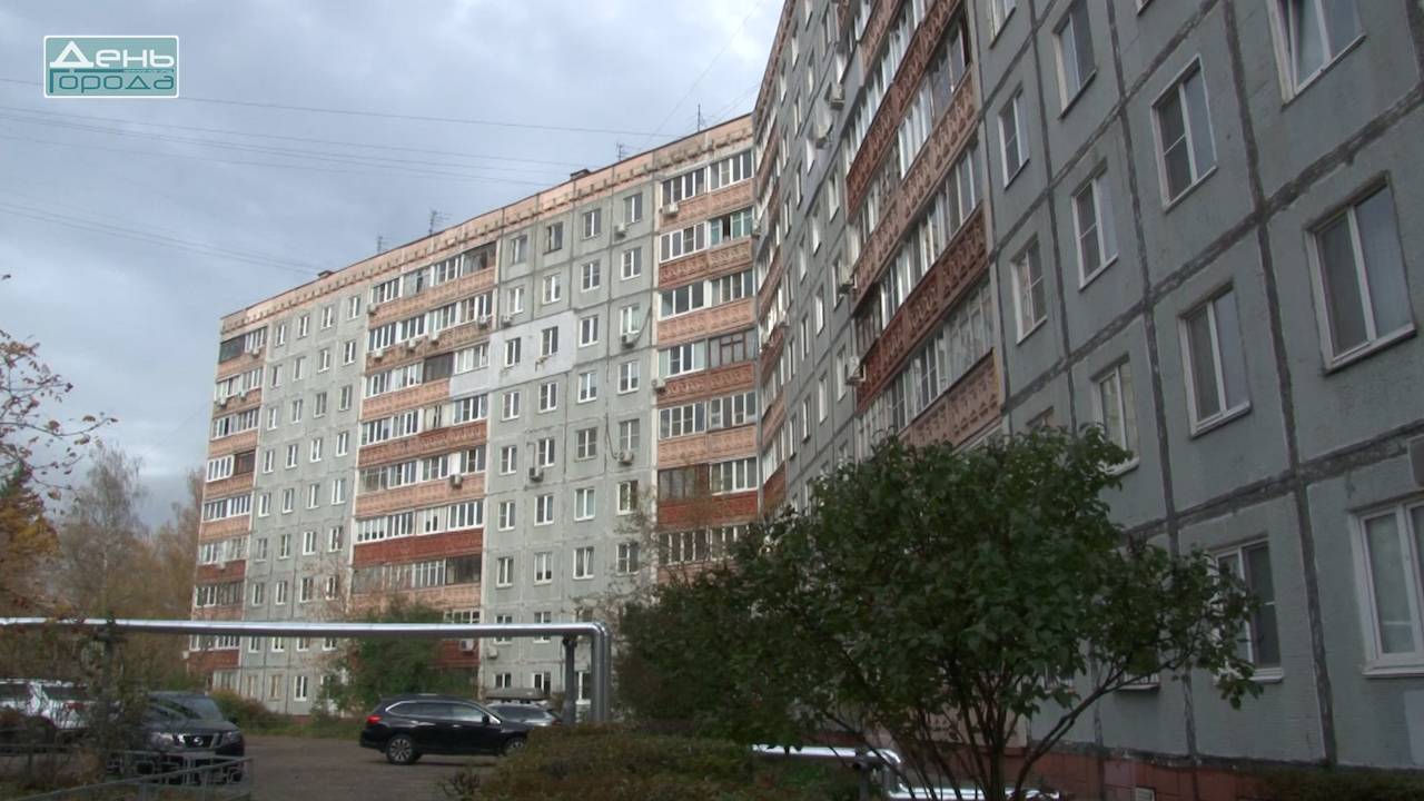 Комиссия оценивает работу дворов МКД смотреть онлайн