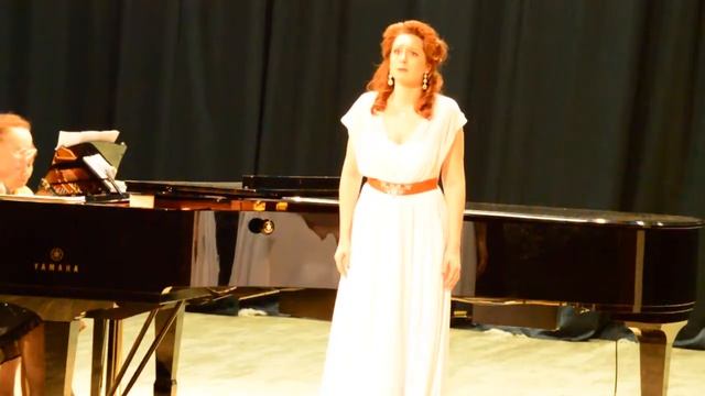 Elena Nikutina P.Chaikovsky "Da chas nastal!" The Maid of Orleans смотреть онлайн