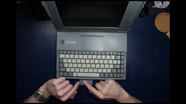 Chonkway 2000 Colorchonk. Trying to repair old laptop смотреть онлайн