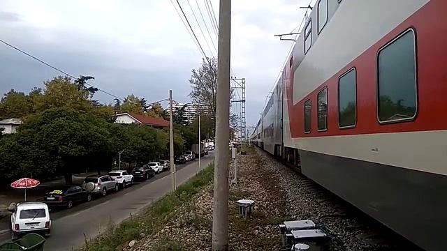 «Юбилейный!» ЭП20 - 040 с пассажирским поездом №103 Москва - Адлер и приветливой бригадой смотреть онлайн
