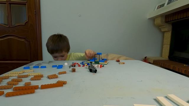 SuperBoyLive - #001 - Lego / Лего - Собираем дом смотреть онлайн